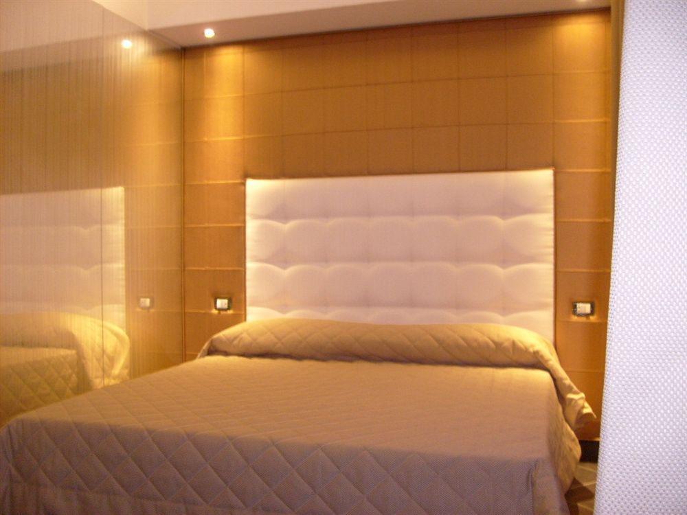 Hotel Briganti Qualiano Kültér fotó