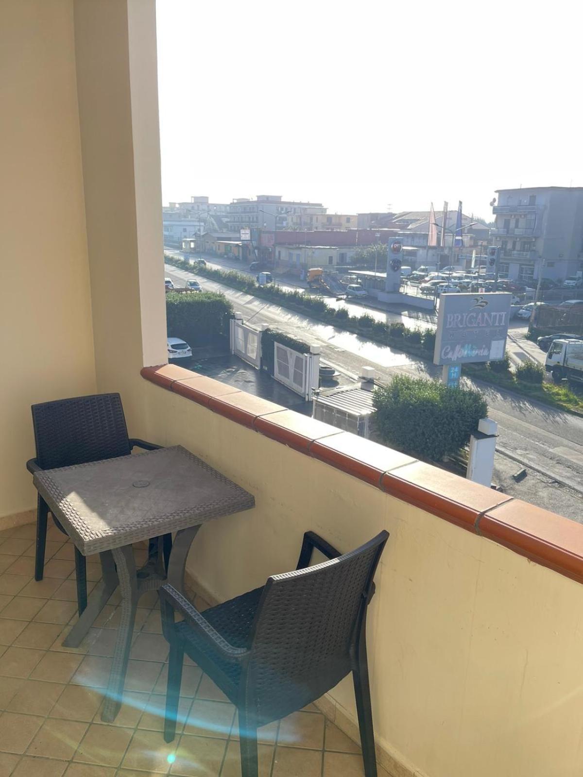 Hotel Briganti Qualiano Kültér fotó
