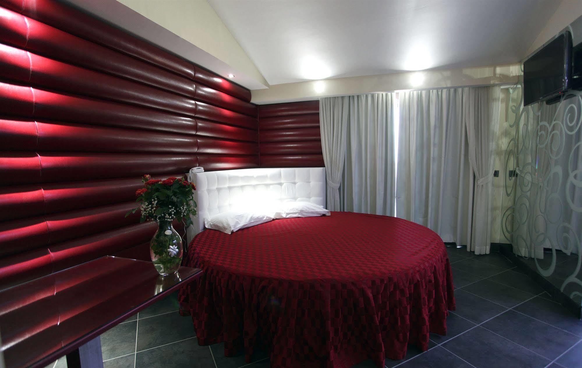 Hotel Briganti Qualiano Kültér fotó